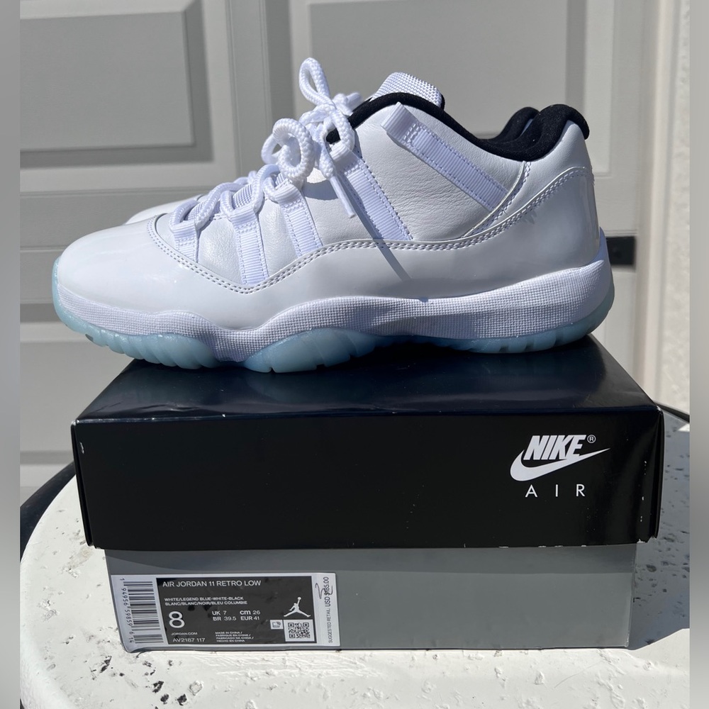 Air Jordan 11 Retro Low ‘Legend Blue’- Size 8M